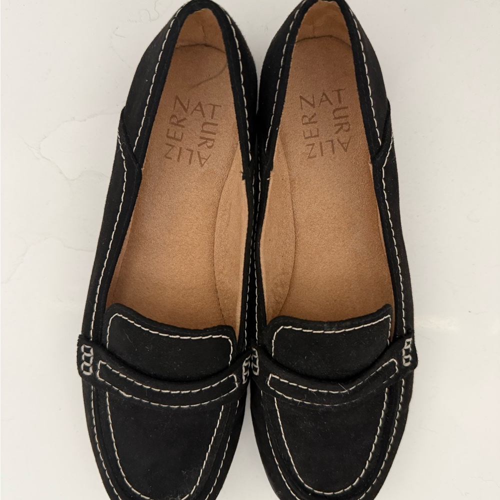 Naturalizer Black Suede Loafers for Women